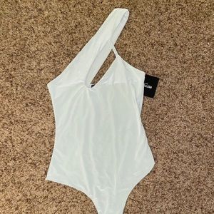 One shoulder bodysuit